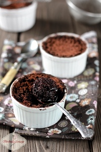 Pieczony deser czekoladowy - ekspresowy